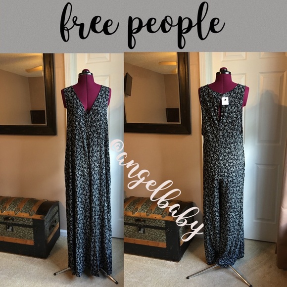 Free people Fulton Printed Jumpsuit! - Picture 4 of 16